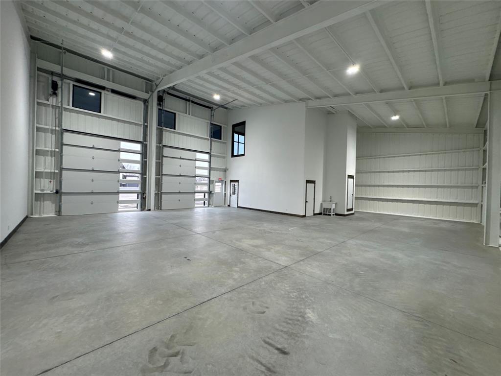 2720 Ranger Highway Property Photo 10