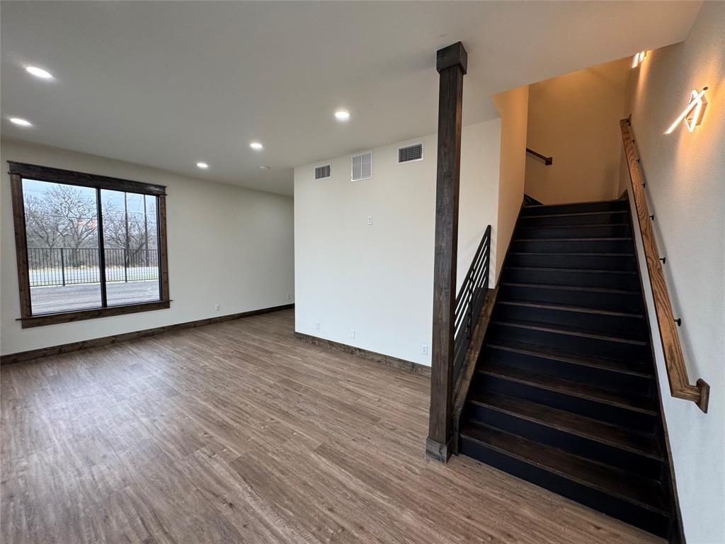 2720 Ranger Highway Property Photo 17