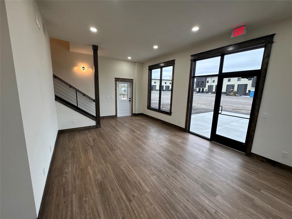 2720 Ranger Highway Property Photo 24