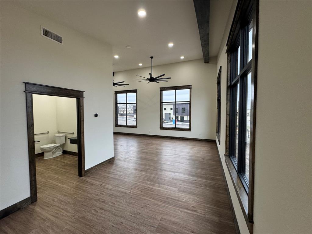 2720 Ranger Highway Property Photo 26