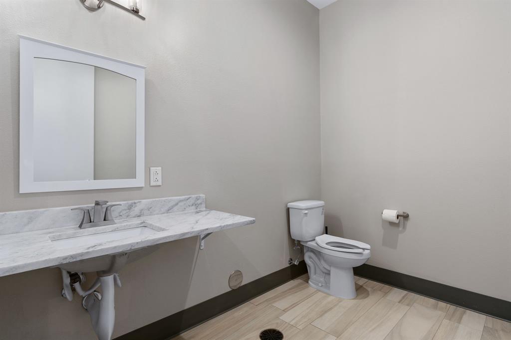 8212 Liberty Grove Road Property Photo 22