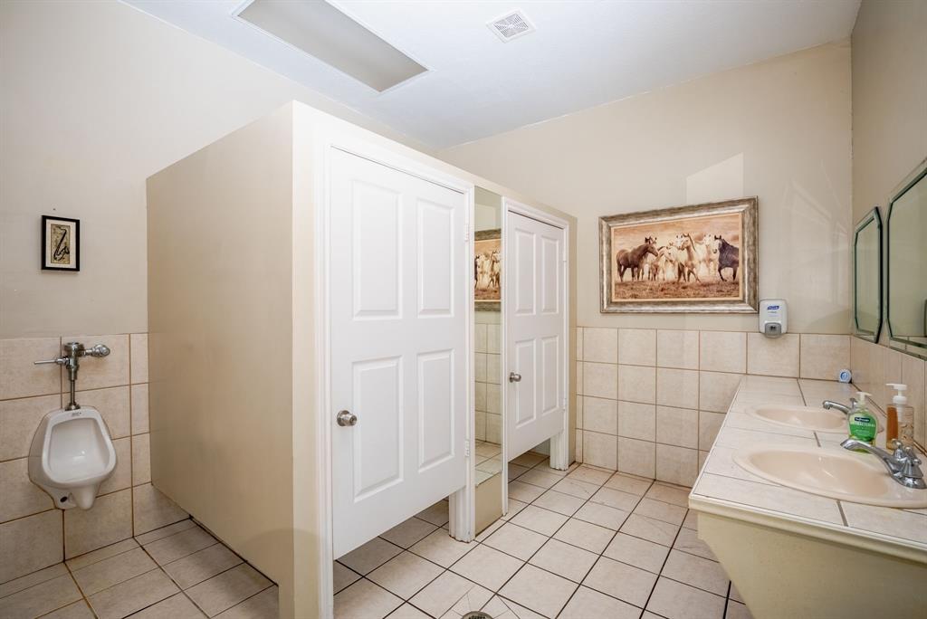 805 W Dickson Street Property Photo 16