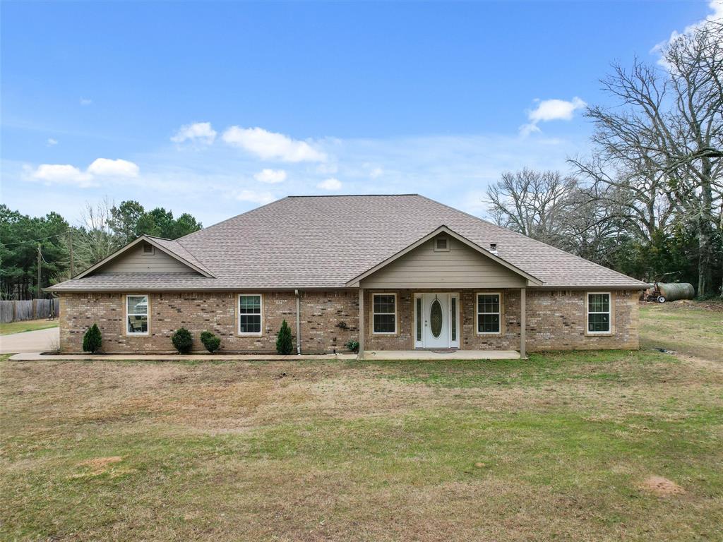 2888 Fm 593 Property Photo