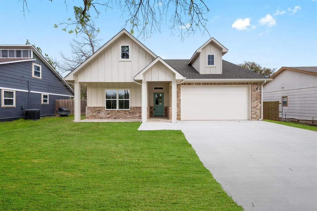 4511 Cox Street Property Photo 1