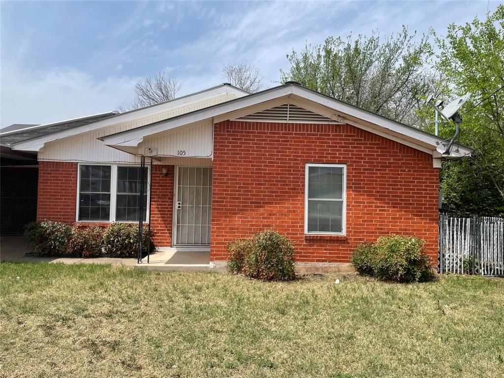105 N Cole Street Property Photo 1