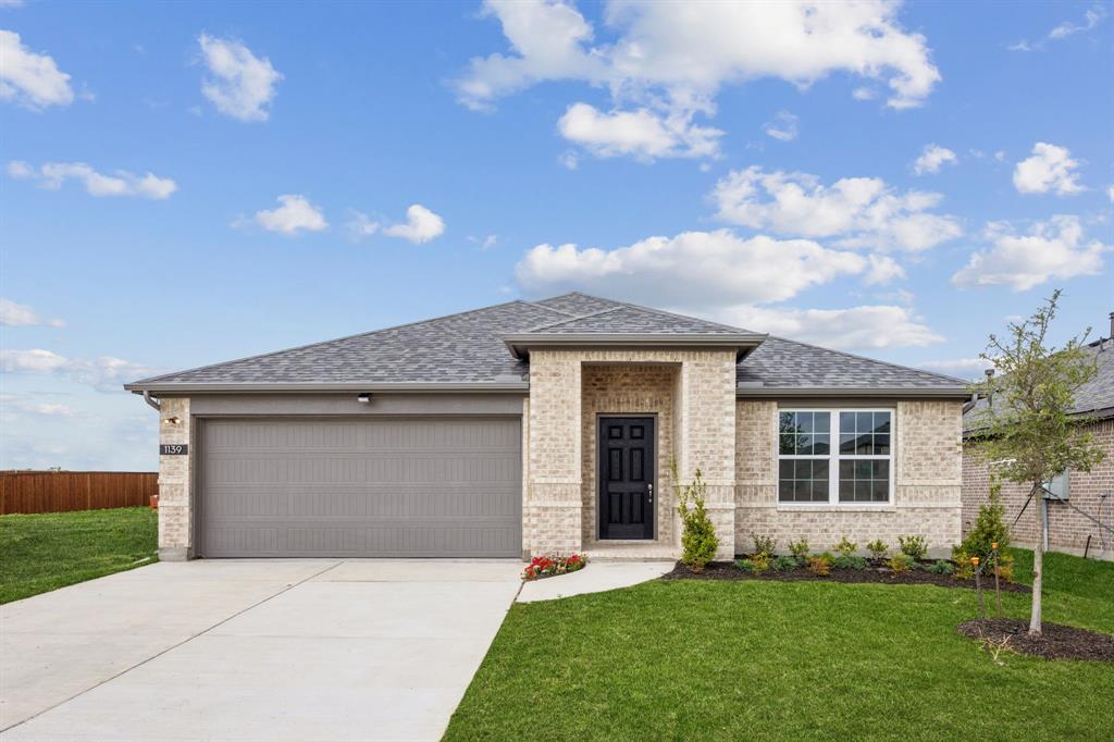 1139 Bermuda Bend Property Photo 1