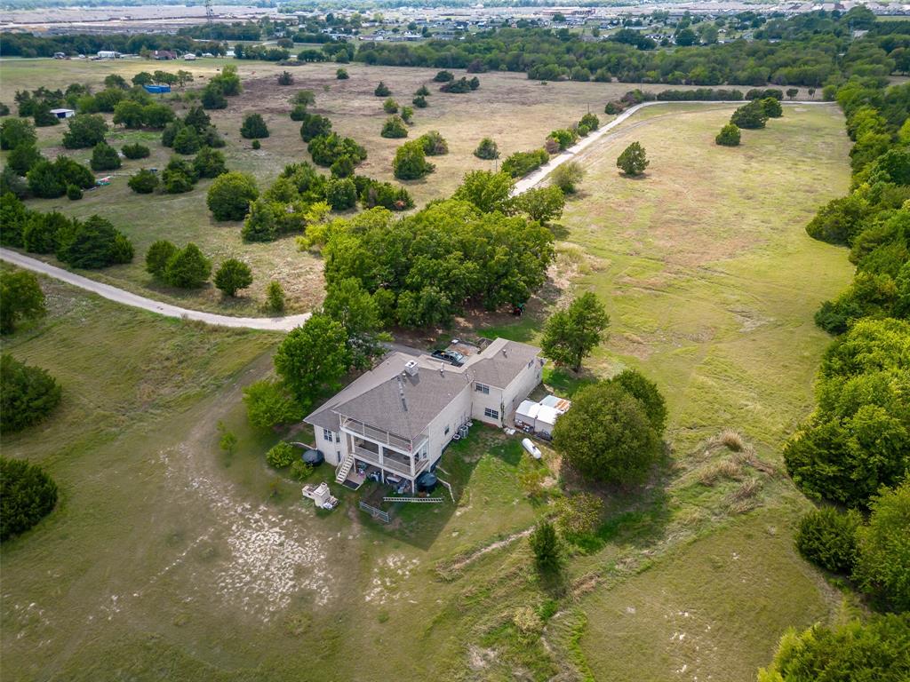 6378 Wilderness Trail Property Photo 8