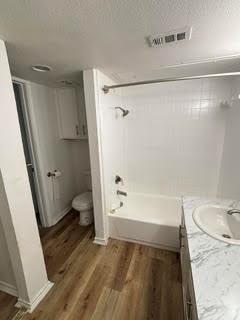 6042 Stoneybrook Drive Property Photo 17
