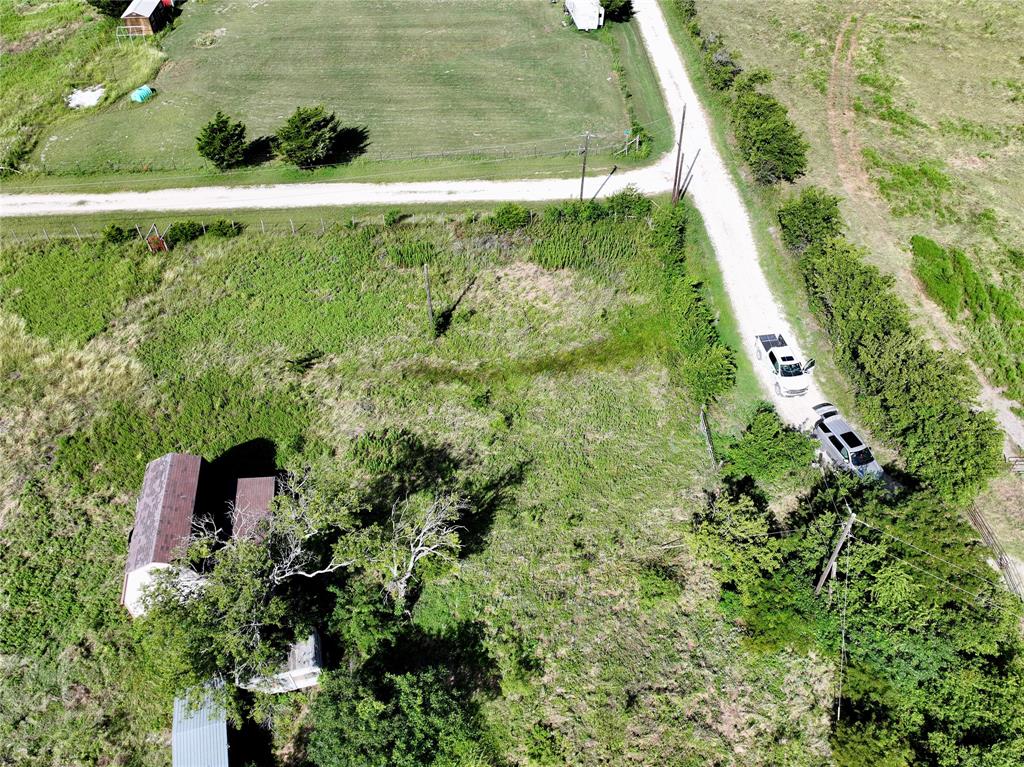 5690 Nw County Road 4052 Property Photo 9
