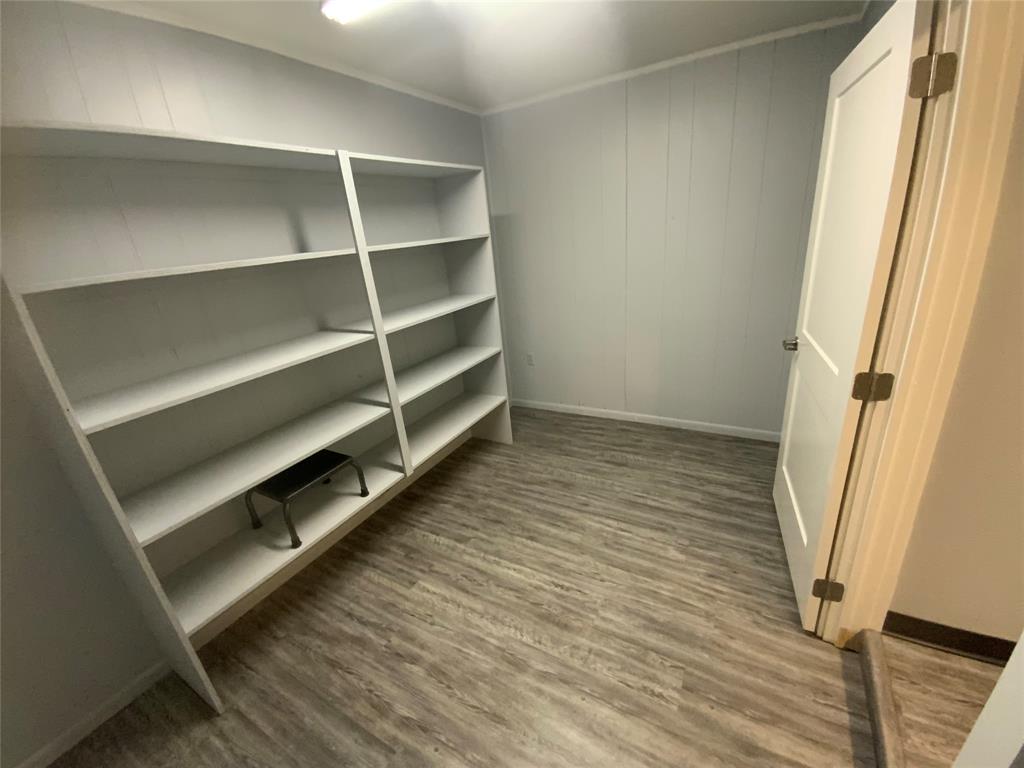 113 S Avenue D Property Photo 16