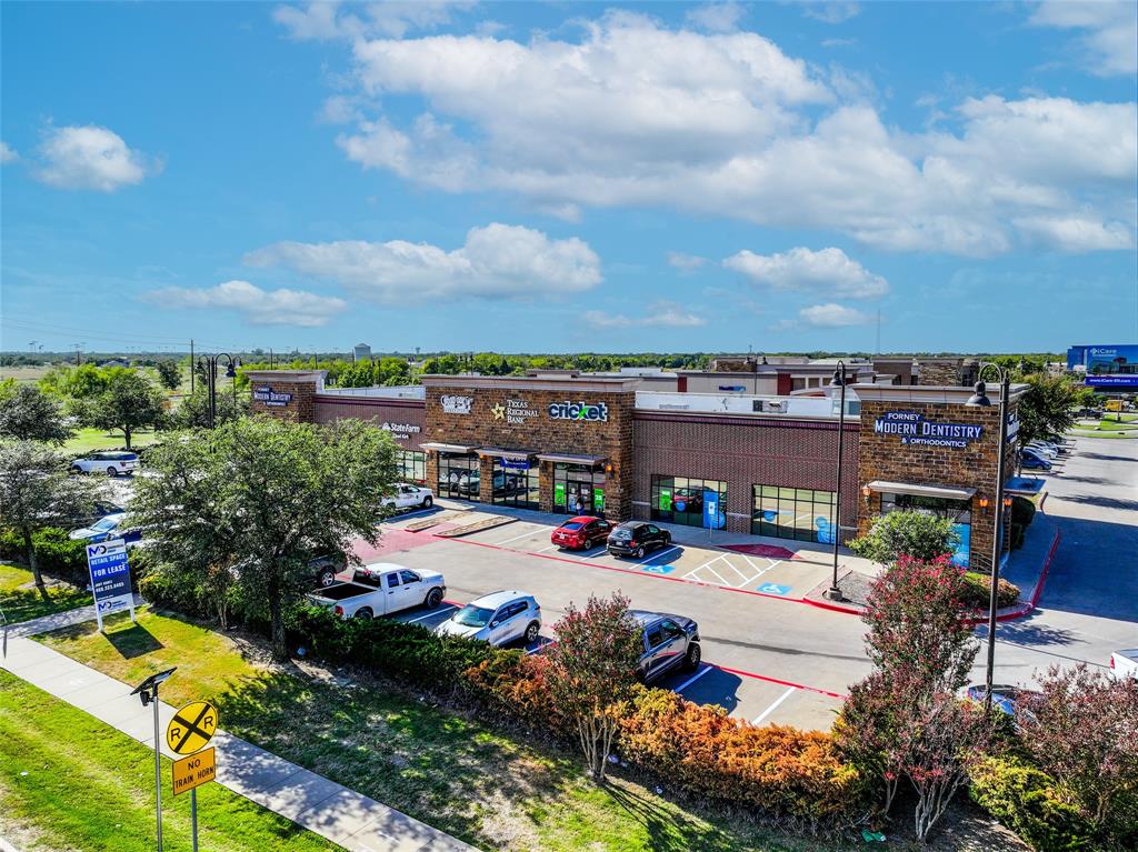 101 N Fm 548 Property Photo 19