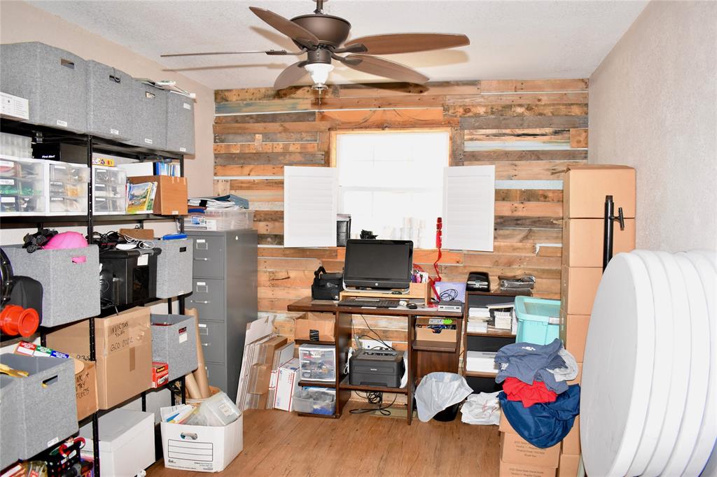 405 S Bridge Street Property Photo 7