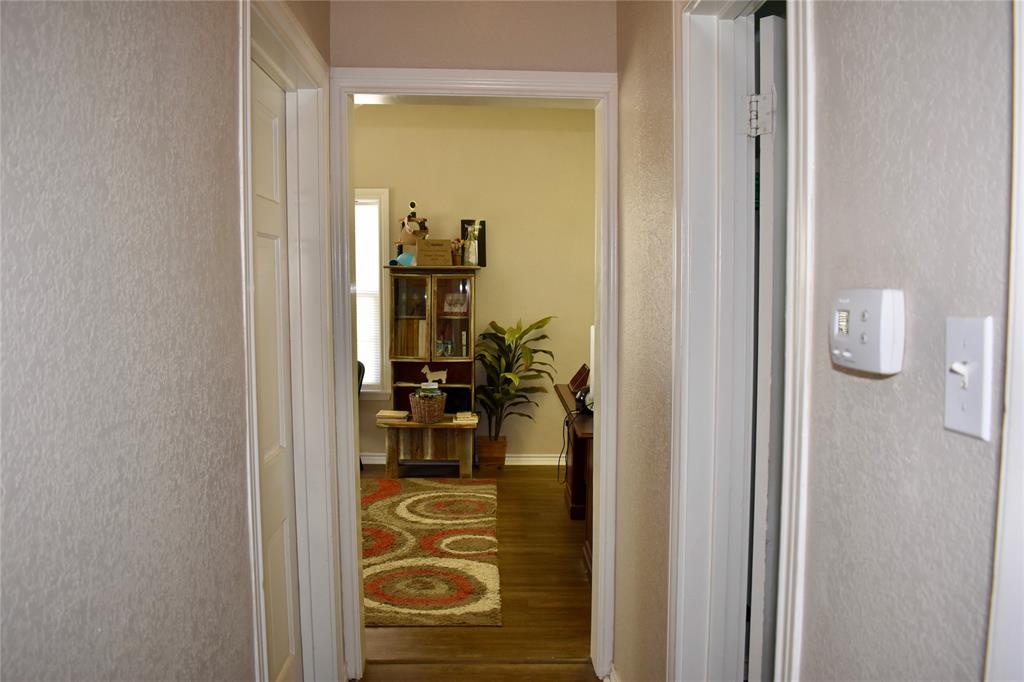 405 S Bridge Street Property Photo 9