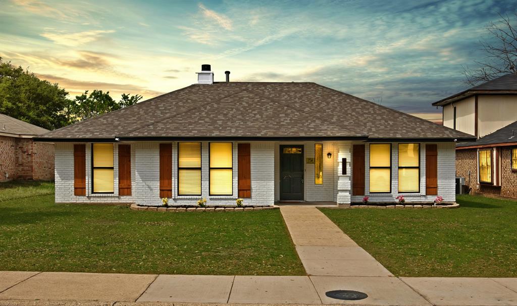 2015 Garden Crest Lane Property Photo