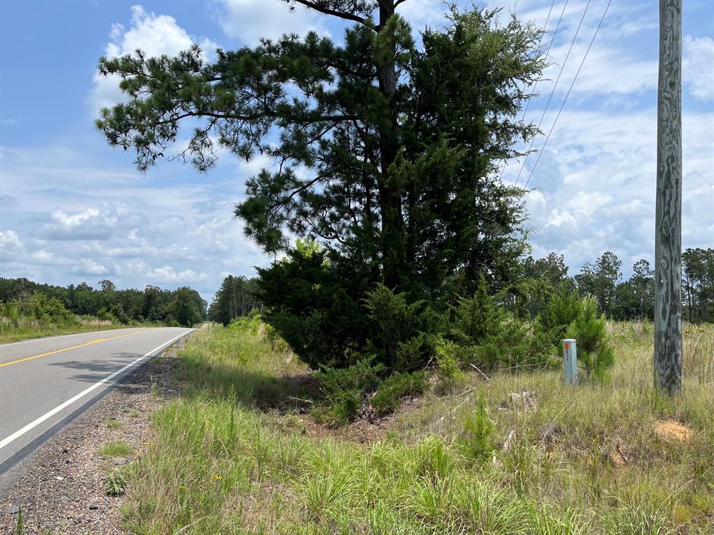 27-22-2 La Hwy 550 Property Photo