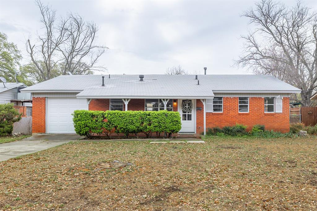 2105 S Pine Street Property Photo