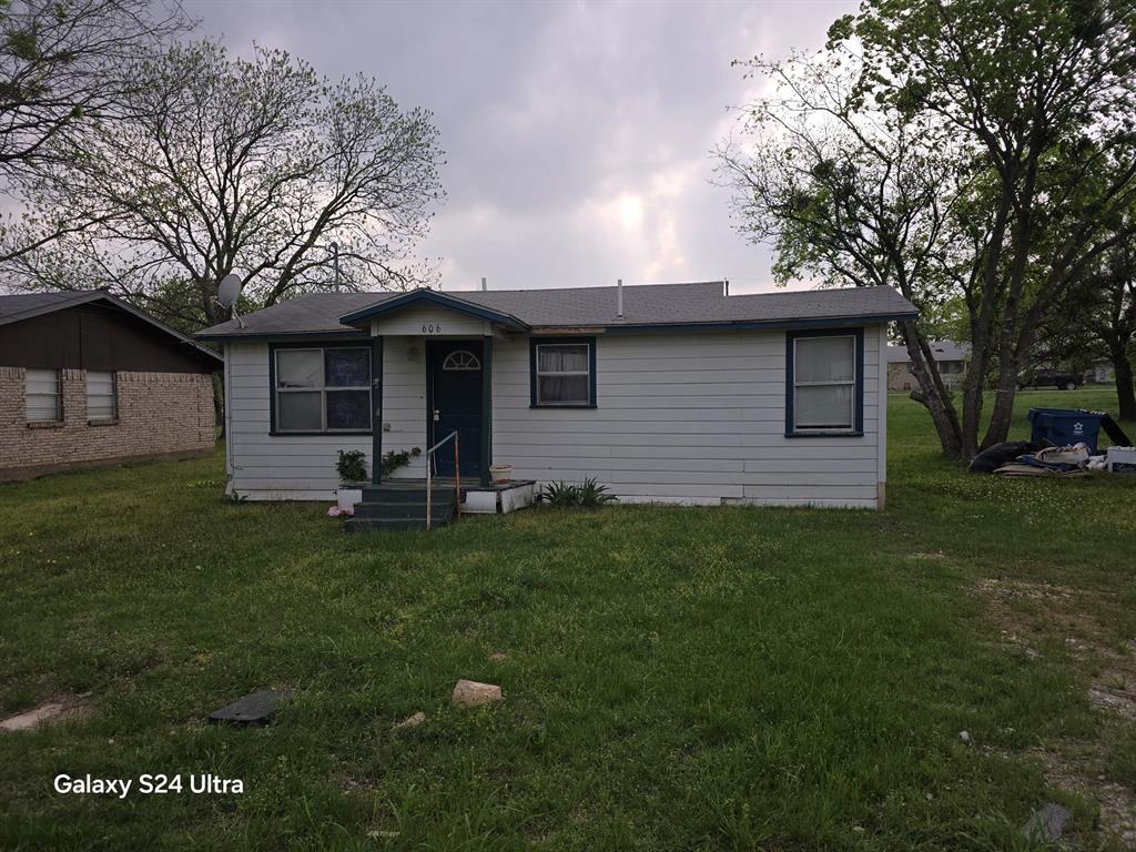606 Santa Fe Street Property Photo