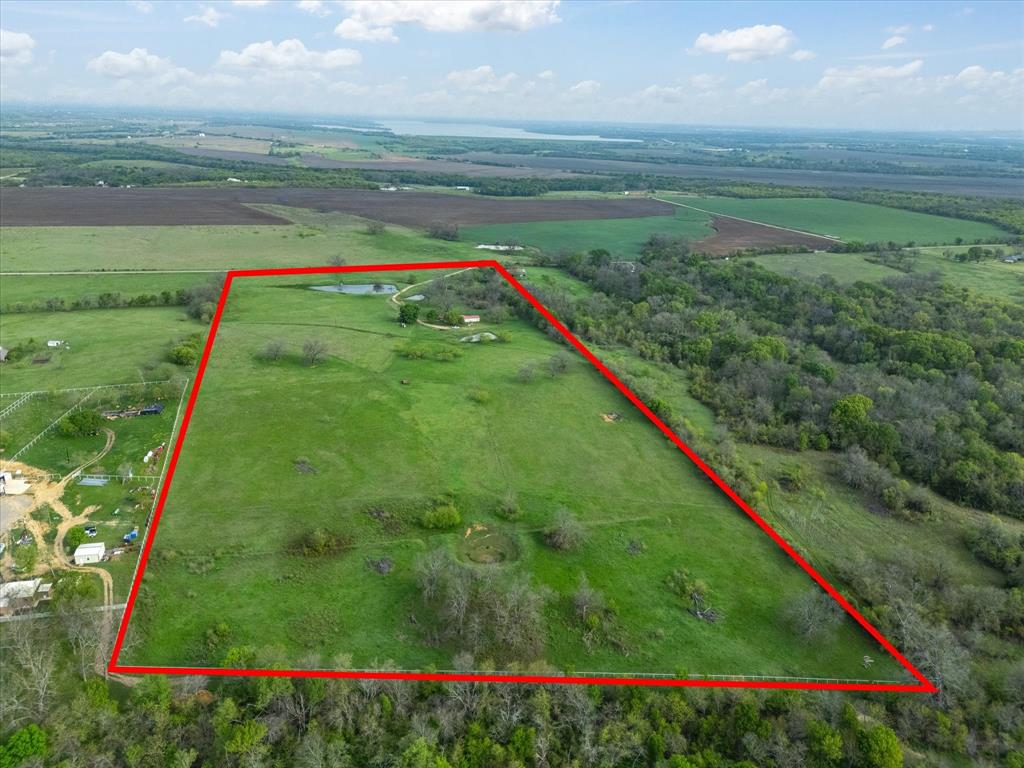 1044 Sandswitch Road Property Photo 1