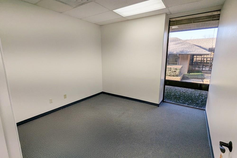 1121 E Southeast Loop 323 Bldg I Ste 100 Property Photo 4