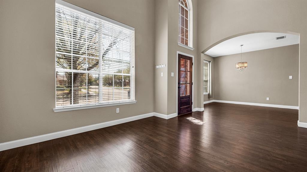 1621 Salvia Springs Drive Property Photo 4