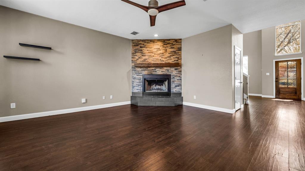 1621 Salvia Springs Drive Property Photo 7