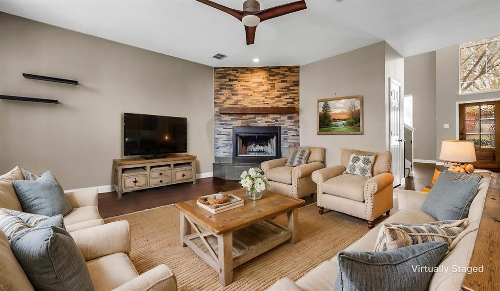 1621 Salvia Springs Drive Property Photo 8
