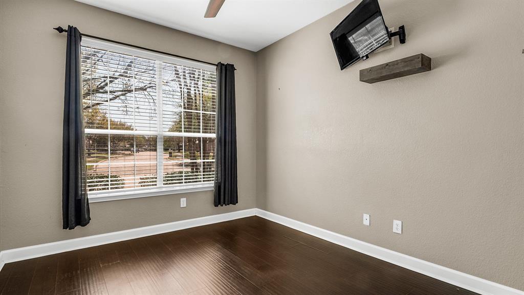 1621 Salvia Springs Drive Property Photo 17