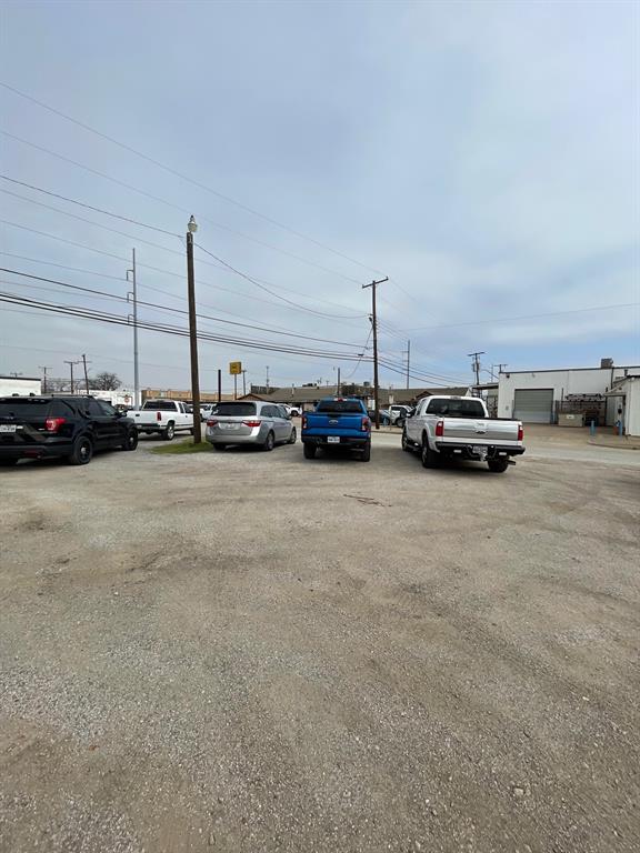 2600 Whitmore Street Property Photo 4