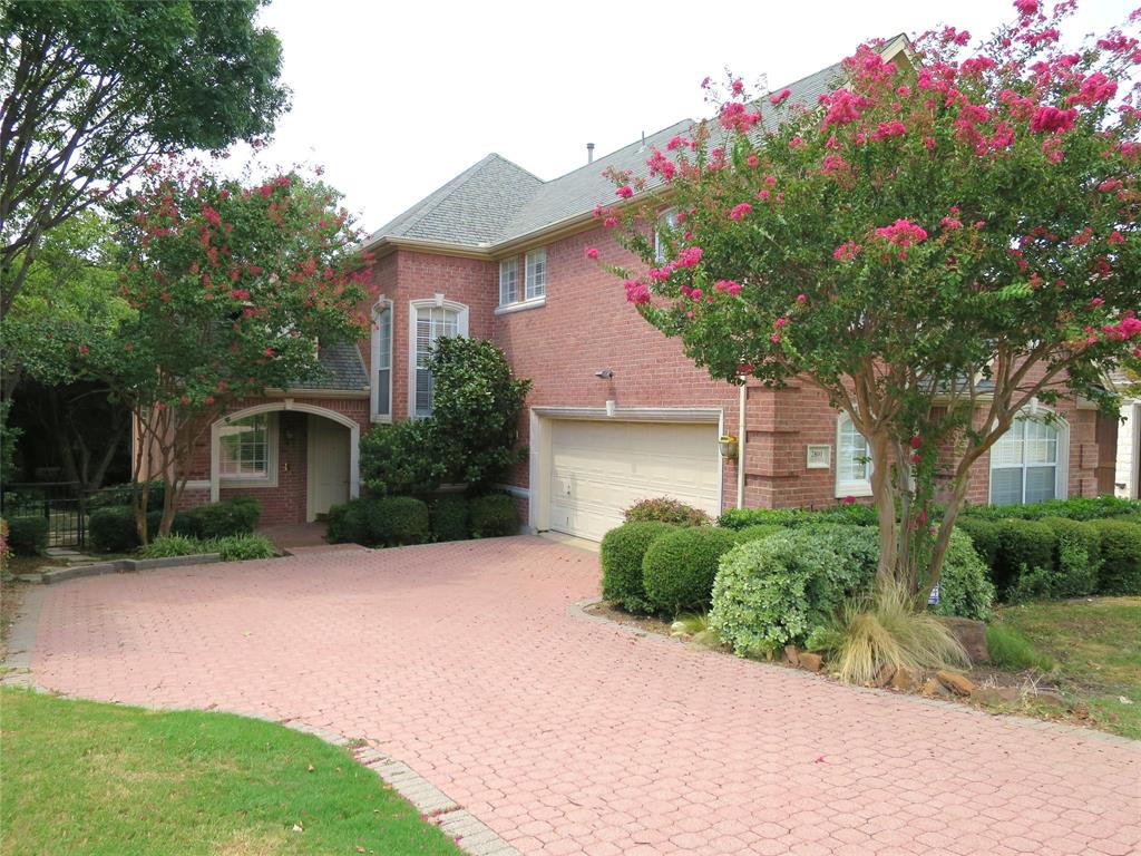 2801 Greenhill Drive Property Photo 1