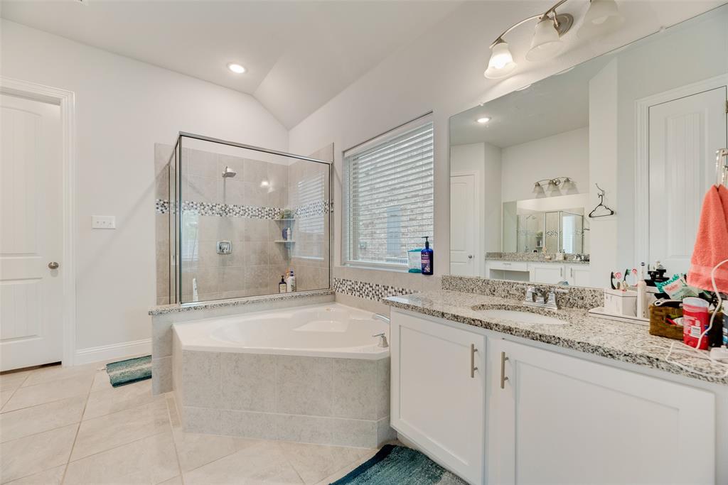 5805 Fuder Drive Property Photo 13
