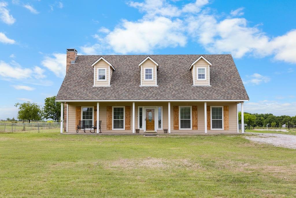 392 Old Highway 6 Property Photo 1
