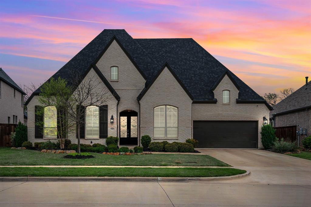 8516 Autumn Lake Trail Property Photo 2