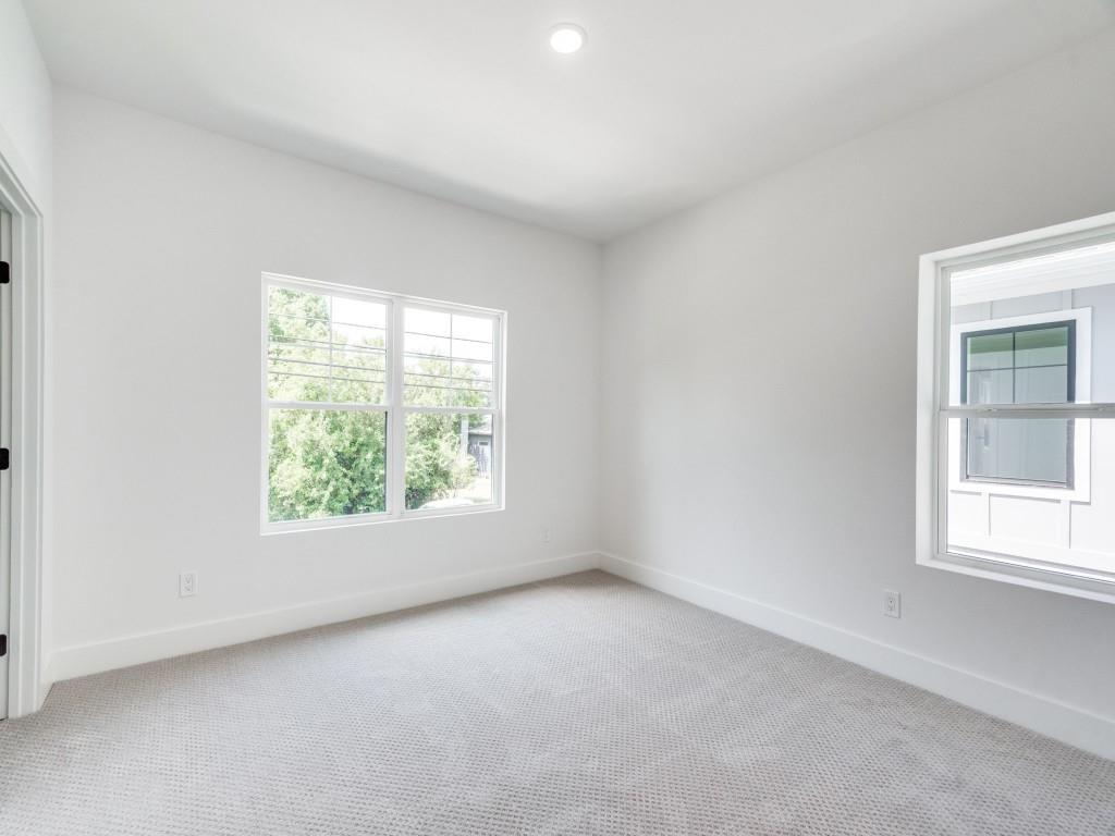 706 W White Avenue Property Photo 19