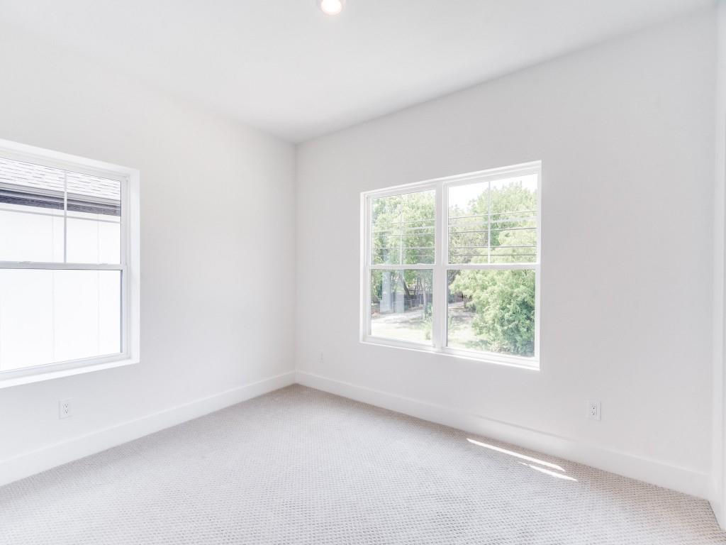 708 W White Avenue Property Photo 20
