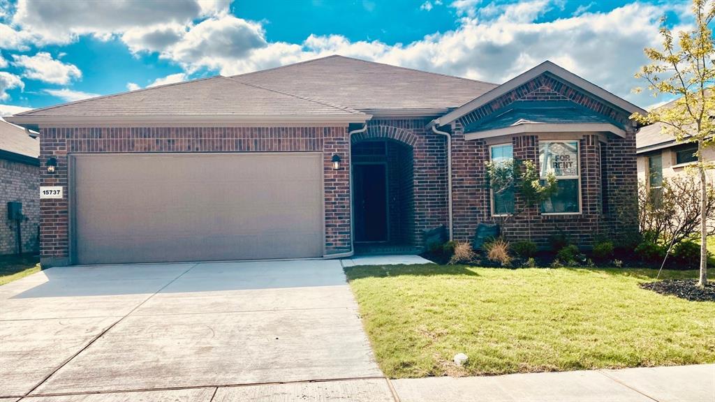 15737 Hazelhurst Lane Property Photo