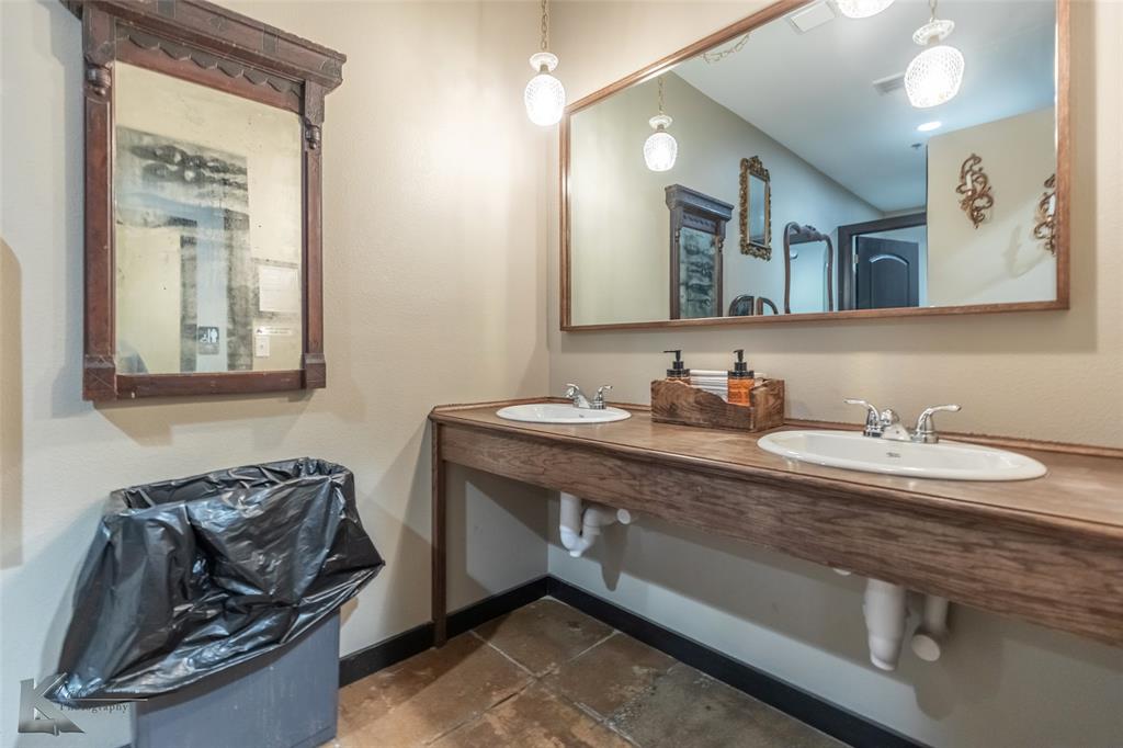 382 Chestnut Street Property Photo 20