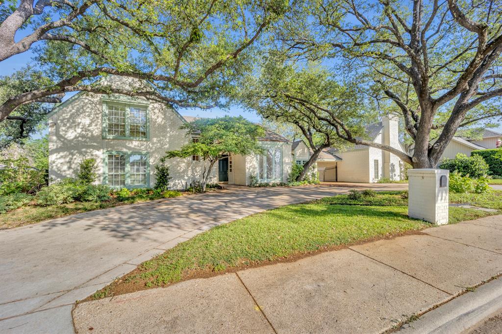 6020 Meadowcreek Drive Property Photo 1