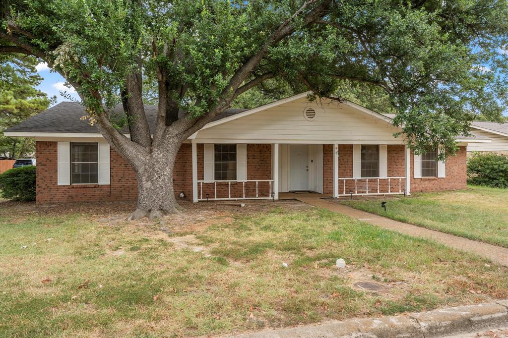 1801 S Florey Avenue Property Photo 1