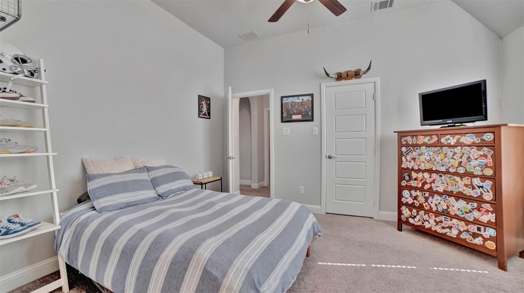 2500 Rosecroft Court Property Photo 31