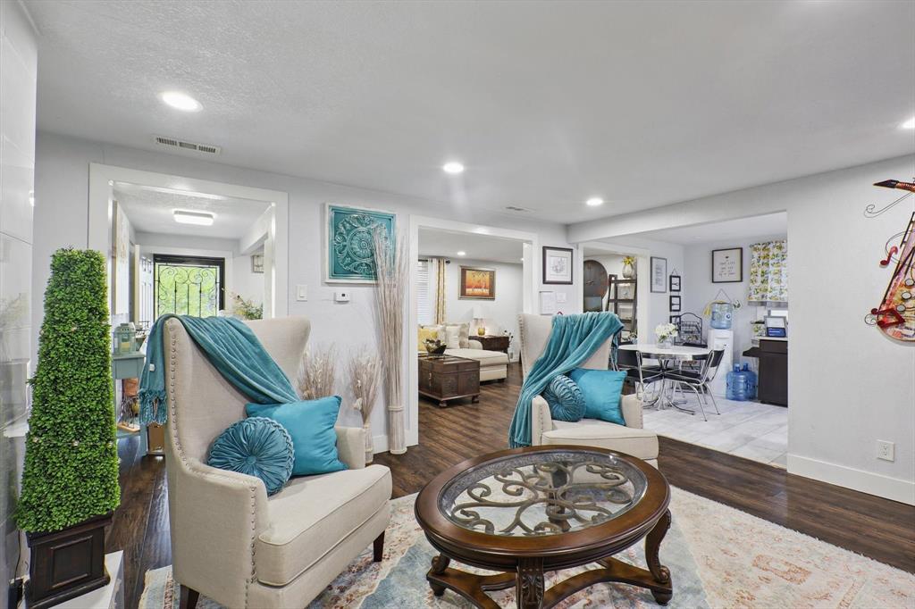 9315 Renova Drive Property Photo