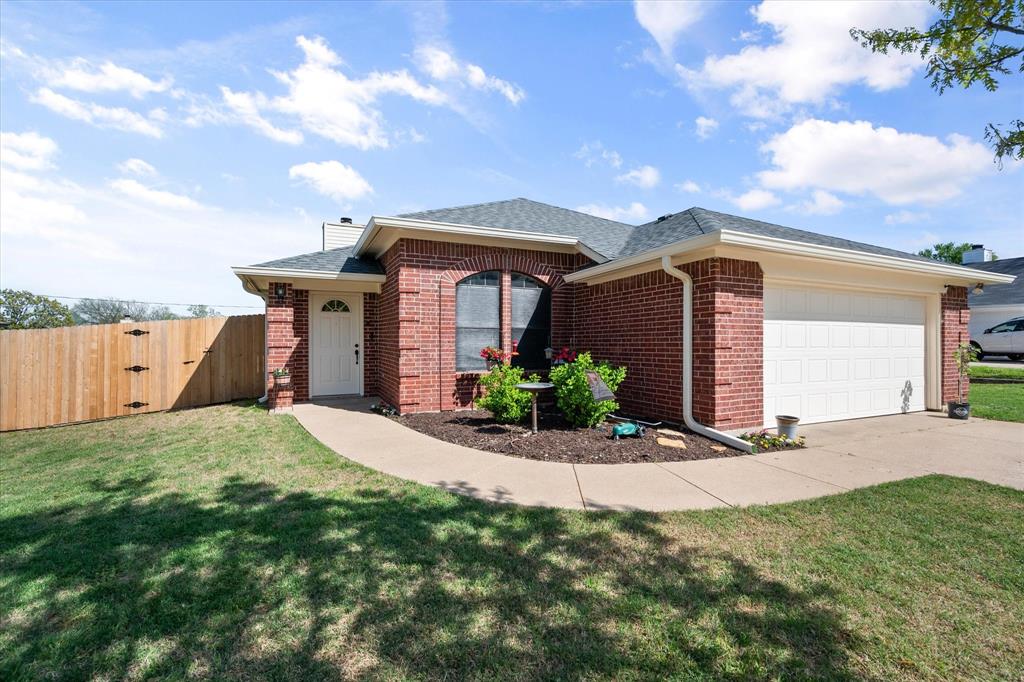 608 Reeves Lane Property Photo