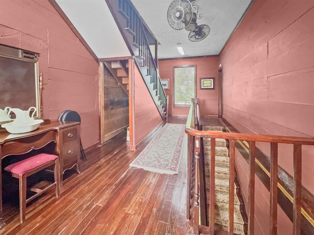 301 Mckinney Street Property Photo 14