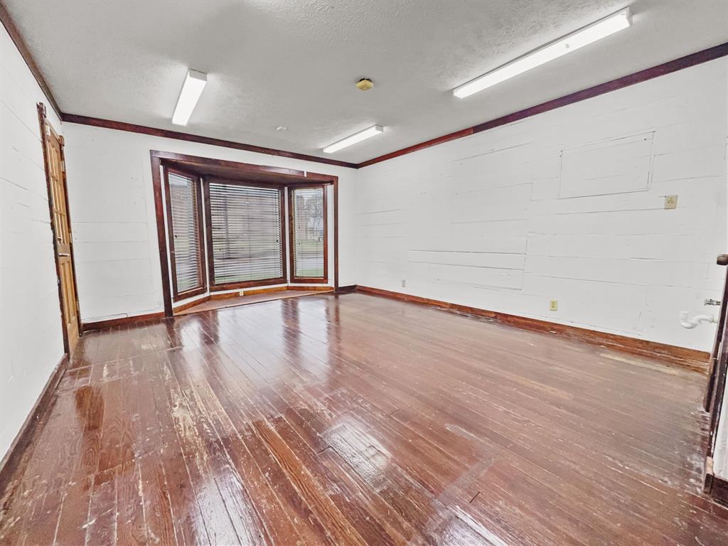 301 Mckinney Street Property Photo 27