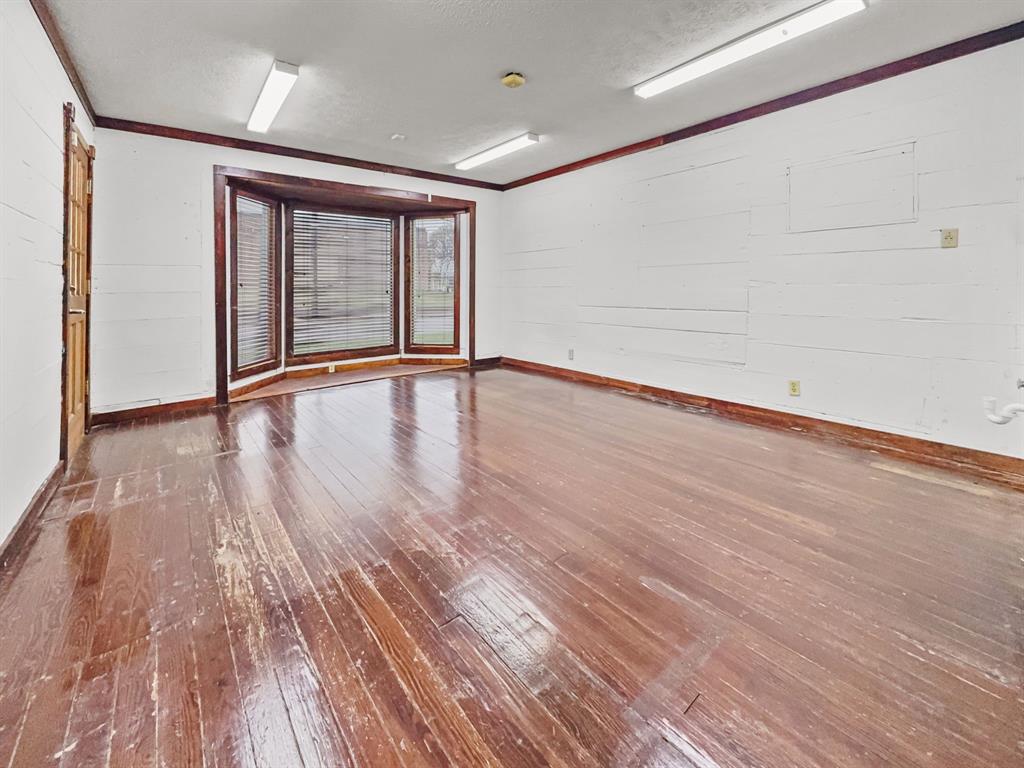 301 Mckinney Street Property Photo 28
