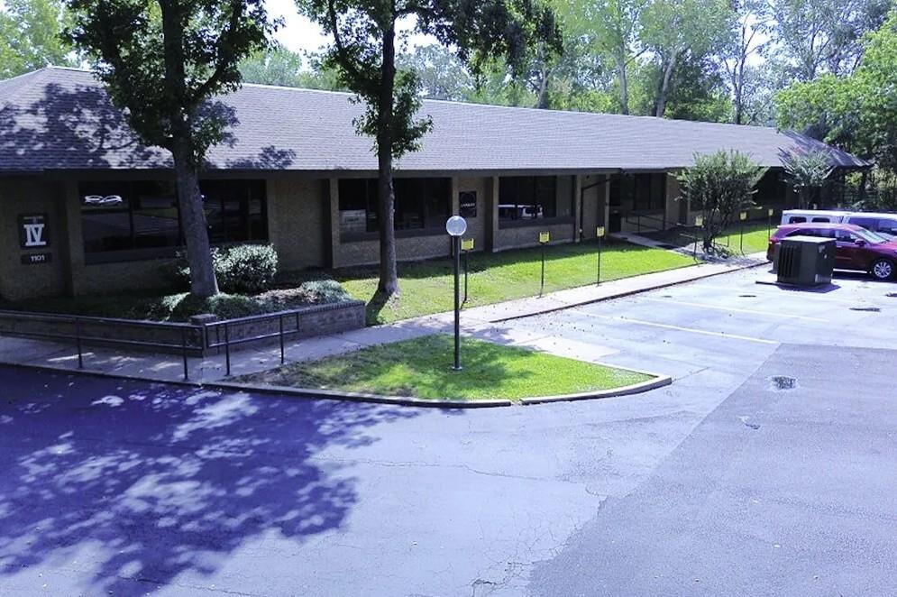 1101 E Southeast Loop 323 Bldg Iv Ste 180 Property Photo 6