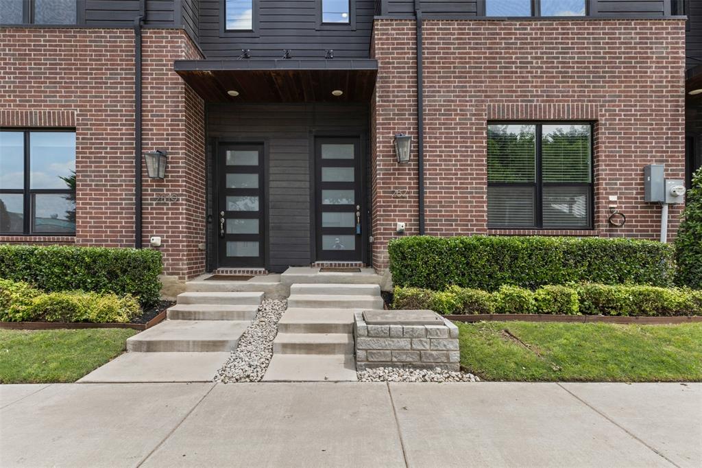2821 Stanley Avenue Property Photo