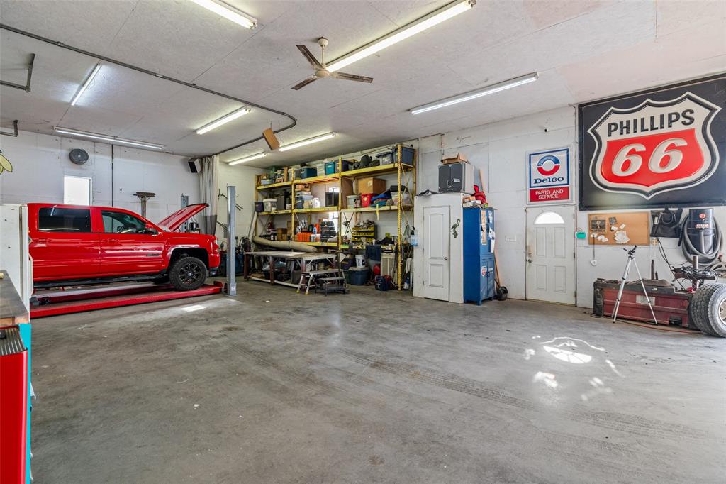 3231 Walnut Creek Parkway Property Photo 25