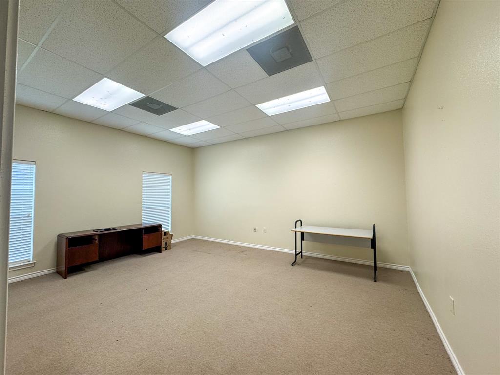 1602 W Business 380 Property Photo 4