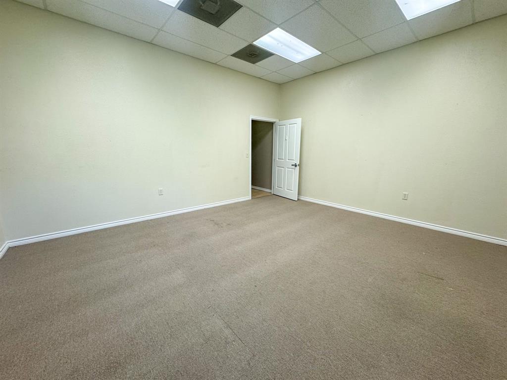 1602 W Business 380 Property Photo 8