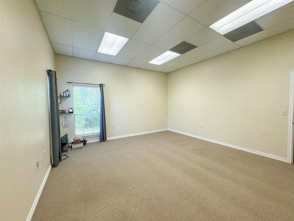 1602 W Business 380 Property Photo 9
